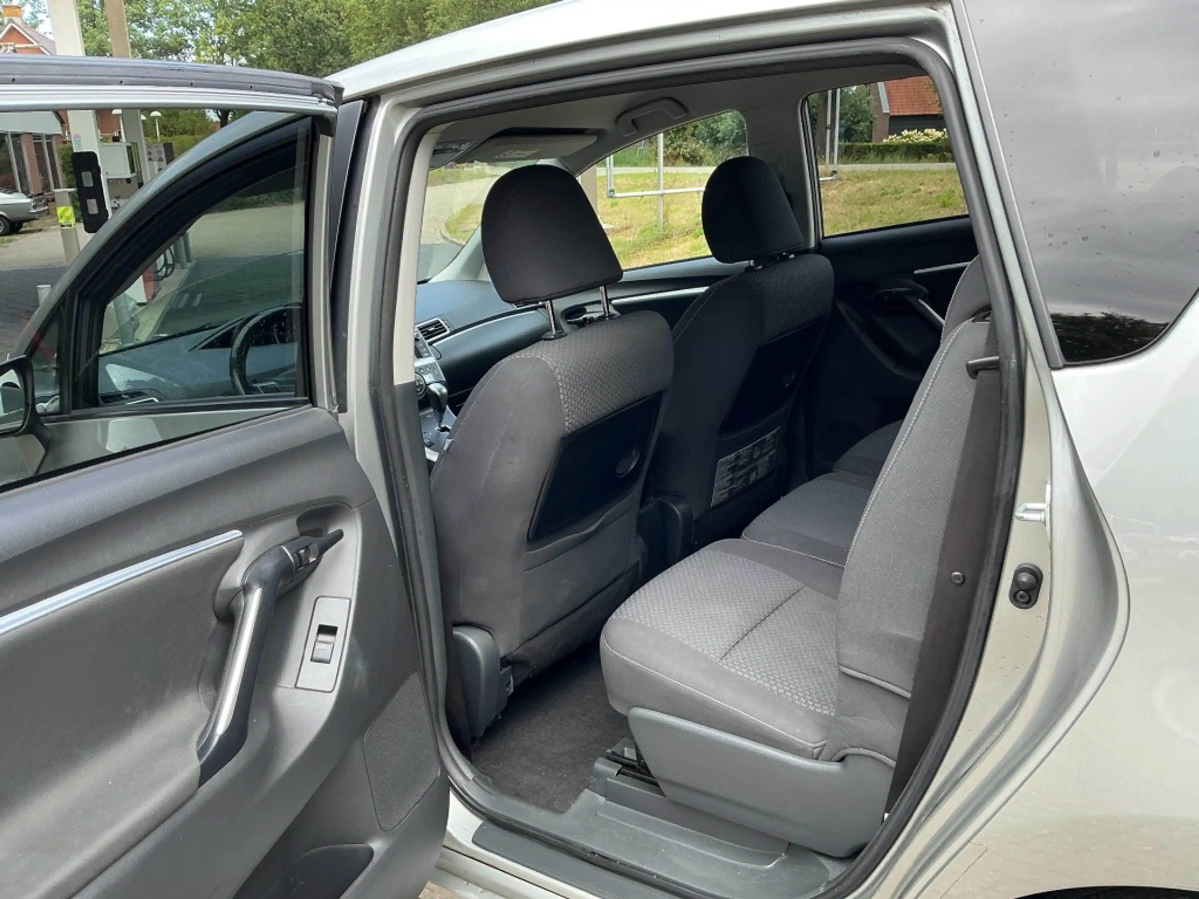 Toyota Verso 1.8 VVT-I BUSINESS — photo 12