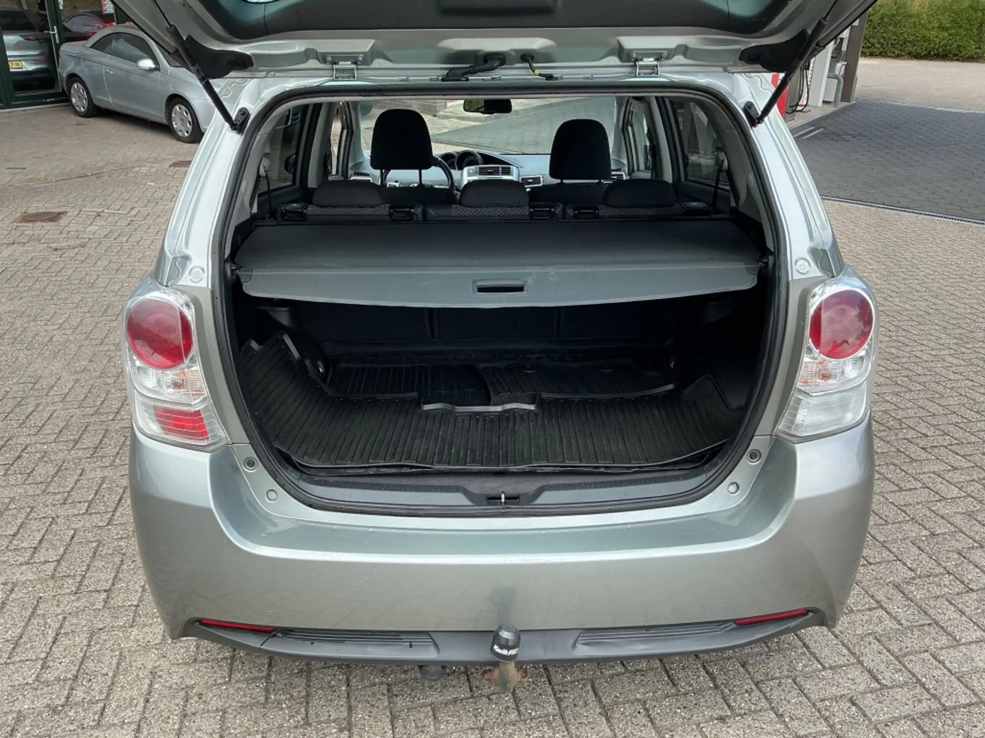 Toyota Verso 1.8 VVT-I BUSINESS — photo 10