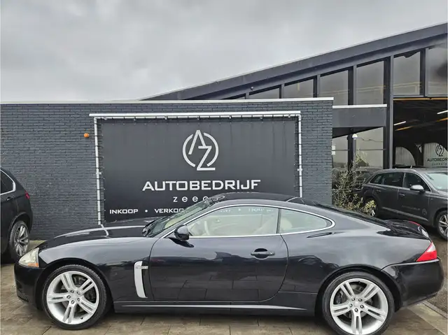 Jaguar XKR 4.2 V8 Coupé *Navi*Full Leather*CC*
