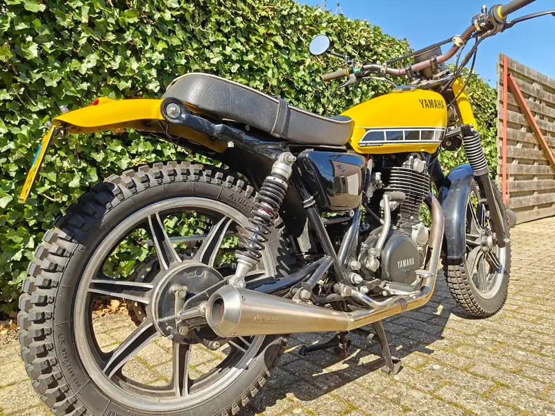 Yamaha SR 500 - foto 4