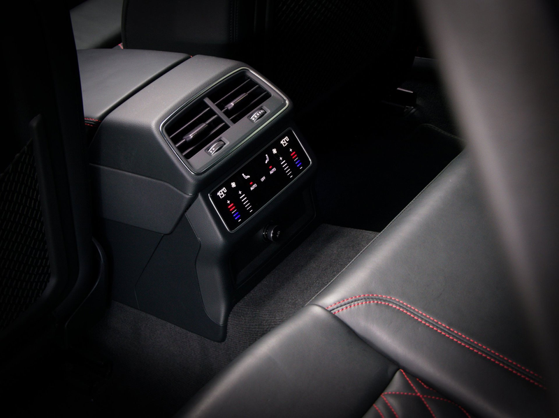 Audi A6 Avant 55 TFSI e quattro Competition S-Line Edition — photo 37