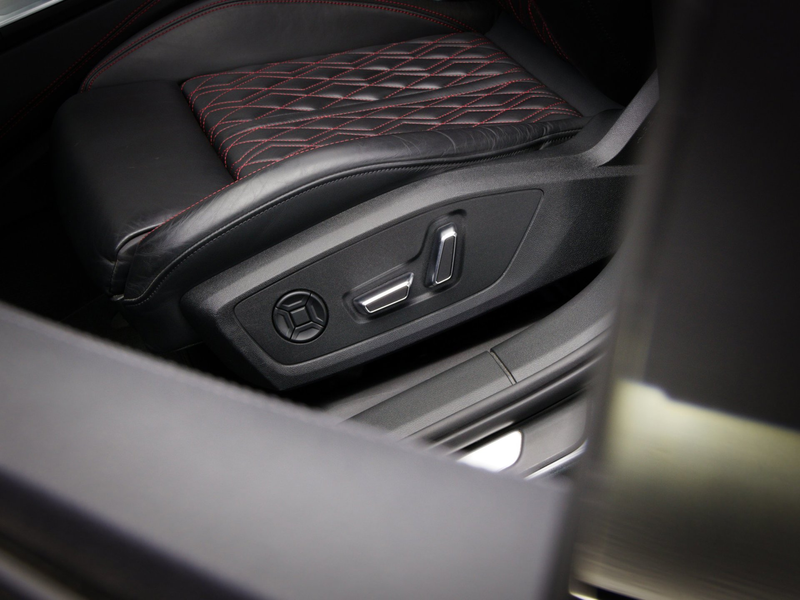 Audi A6 Avant 55 TFSI e quattro Competition S-Line Edition — photo 23