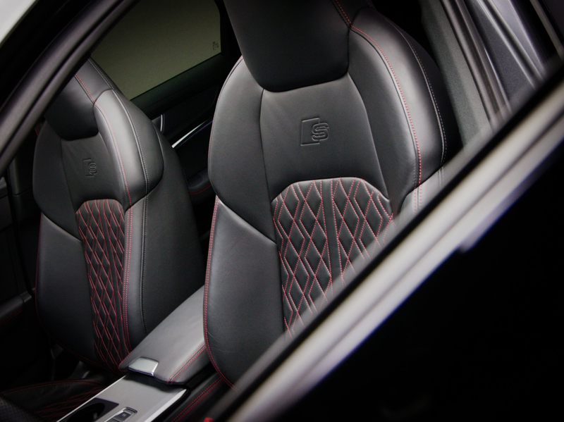 Audi A6 Avant 55 TFSI e quattro Competition S-Line Edition — photo 36
