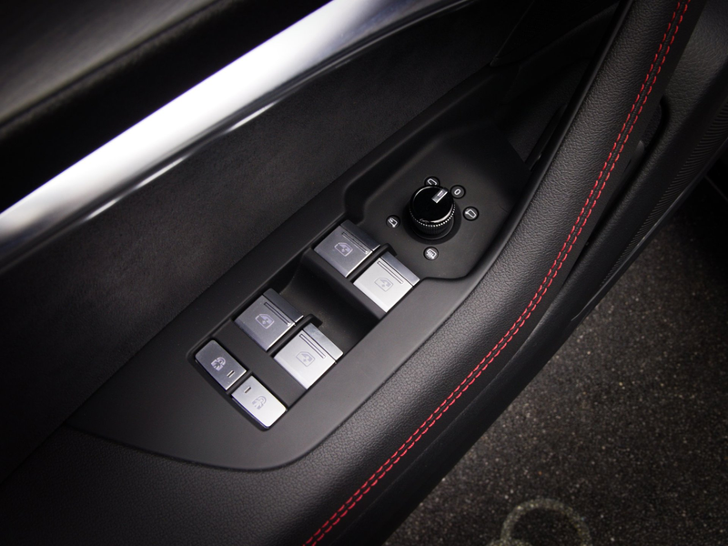Audi A6 Avant 55 TFSI e quattro Competition S-Line Edition — photo 49