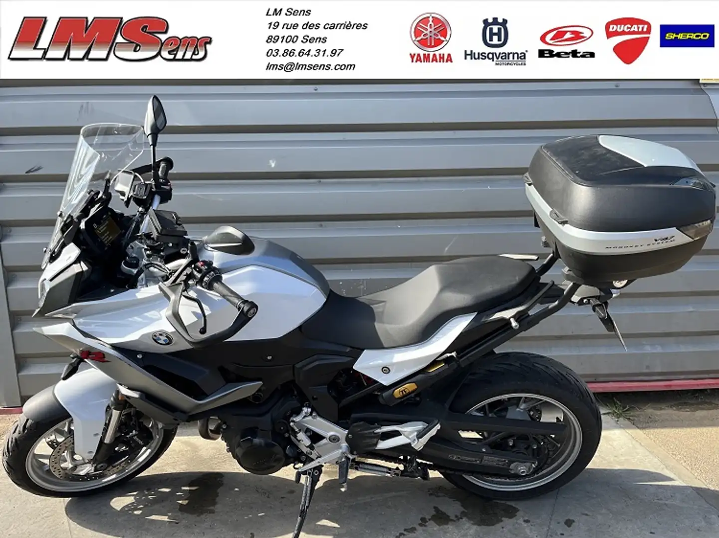 BMW F 900 XR Blanc - 2