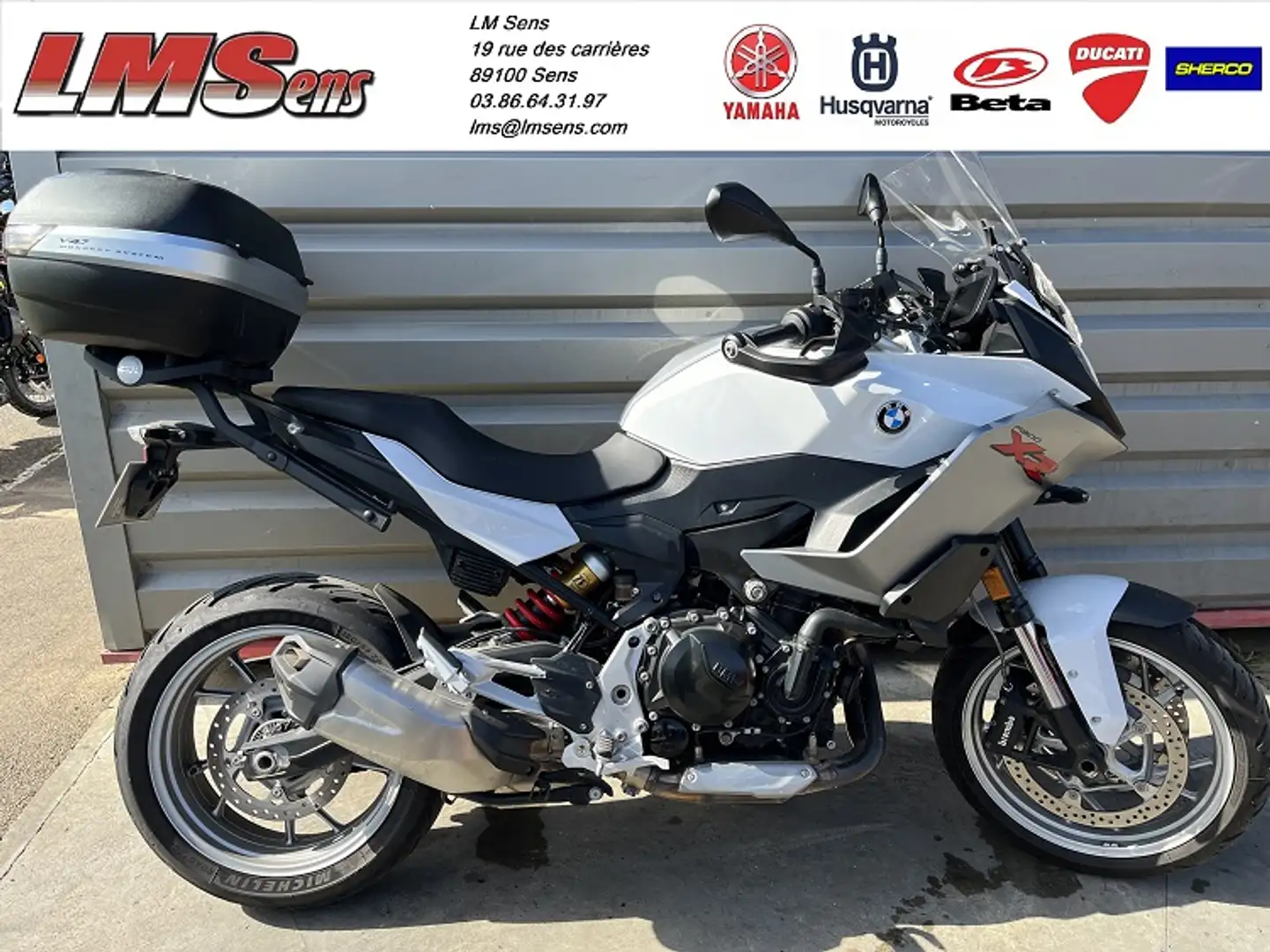 BMW F 900 XR Blanc - 1