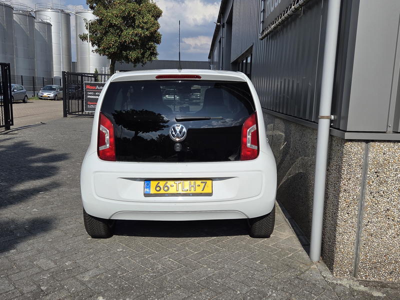 Volkswagen up! 1.0 high up! White uitvoering airco 1 eigenaar !!! — photo 12