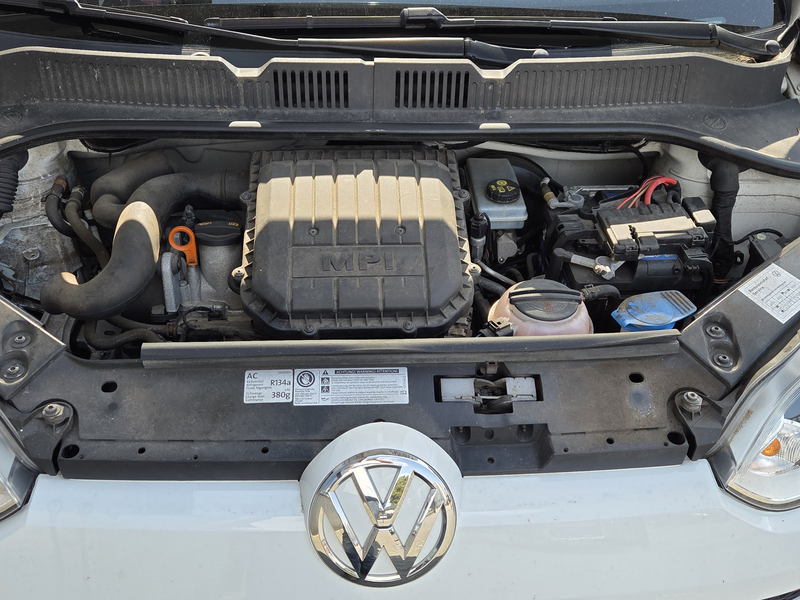 Volkswagen up! 1.0 high up! White uitvoering airco 1 eigenaar !!! — photo 7