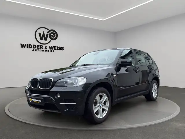 BMW X5 xDrive 30d 1.HAND/AUTOMATIK/PANO/LEDER/S-HEFT