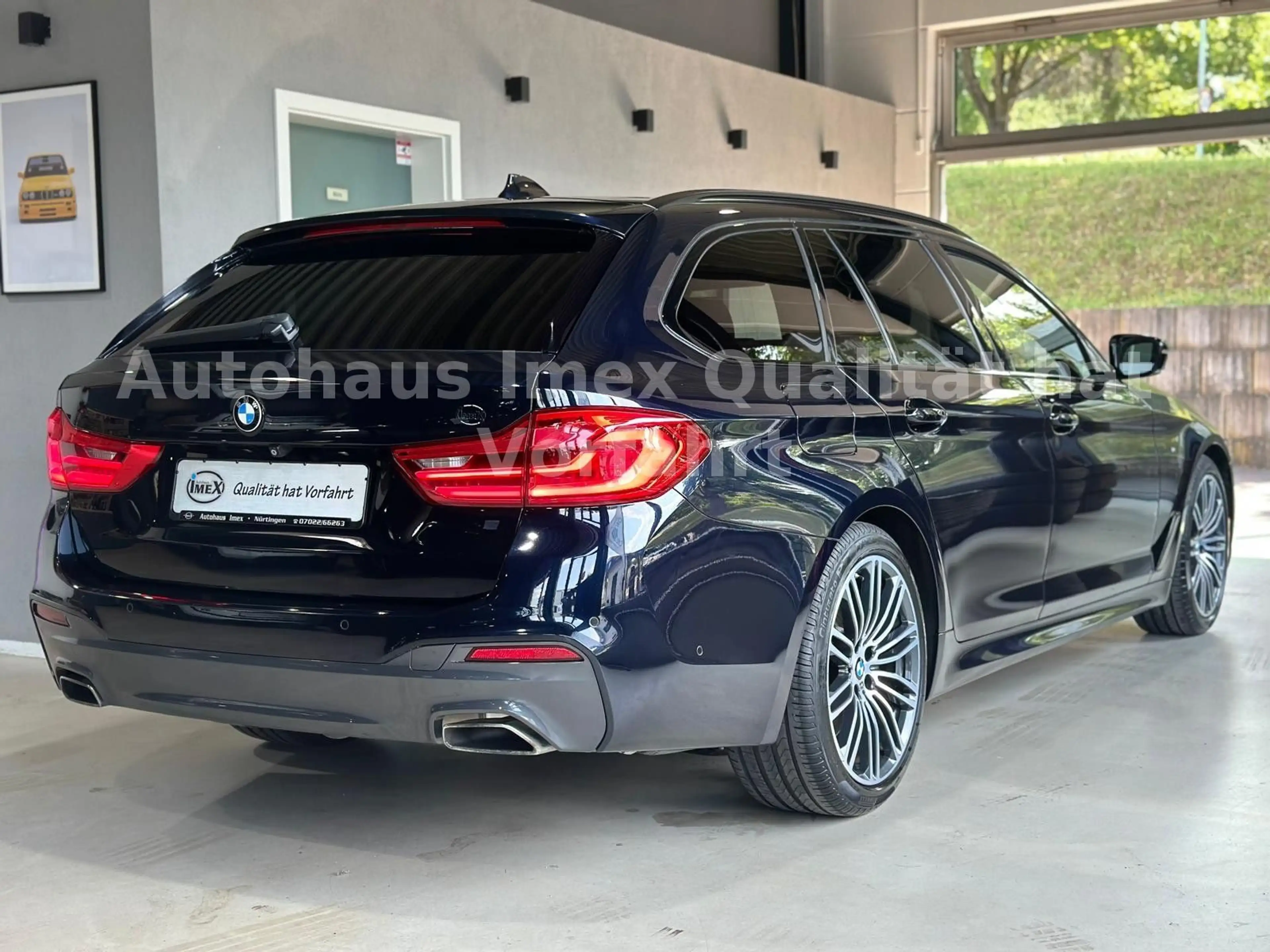 BMW 530 i M Sport*HUD*RHKAM*KEYLESS*ACC*LED*LEDER — photo 9