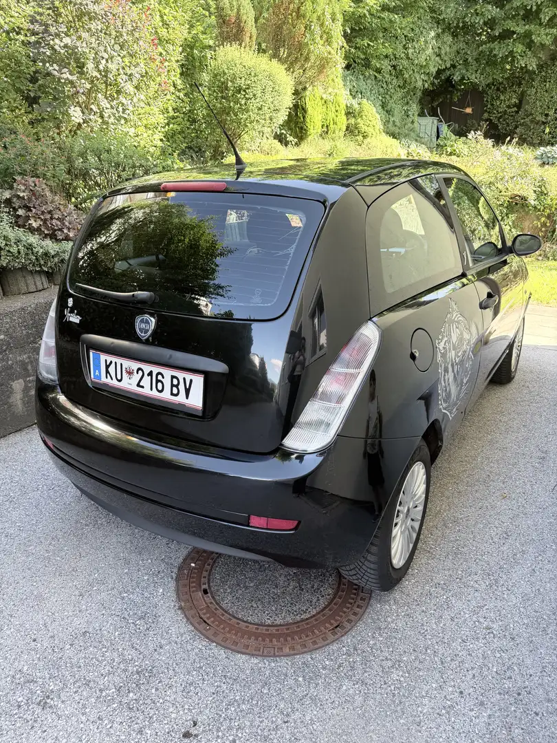 Lancia Ypsilon Oro 1,2 - 2