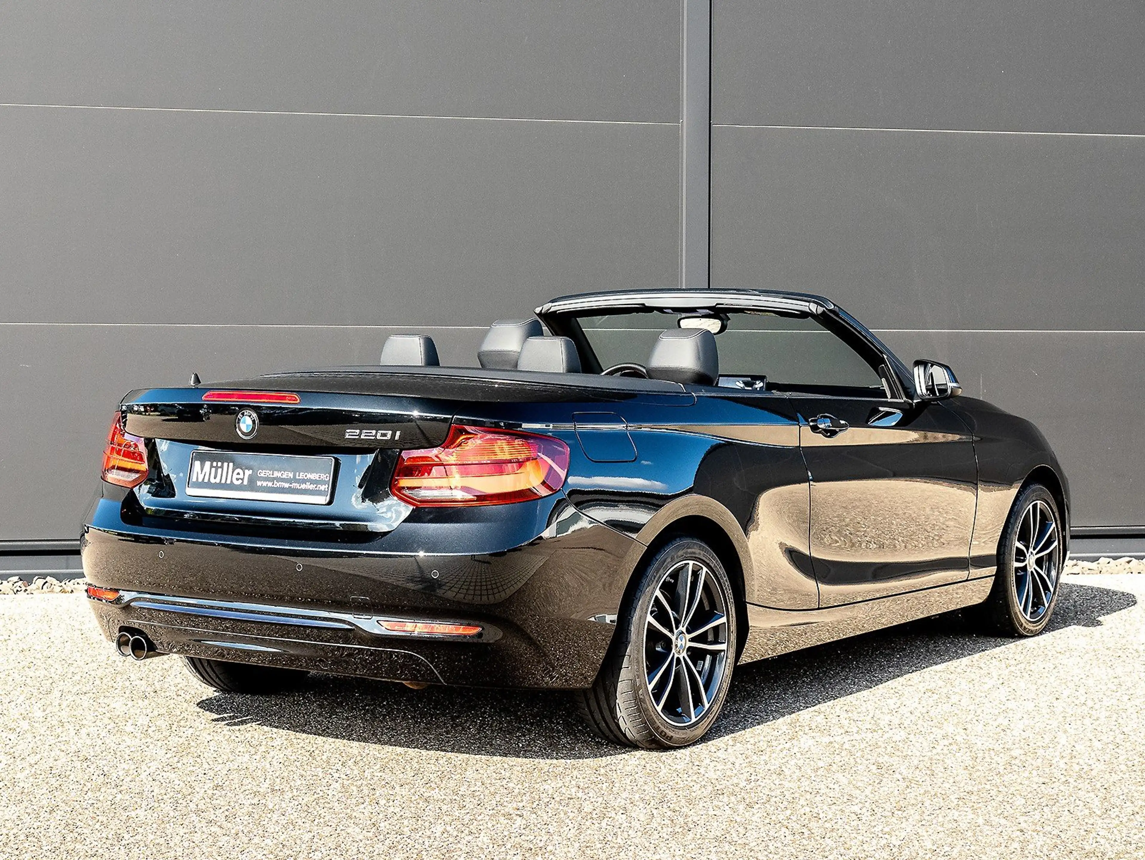 BMW 220 i Cabrio Aut Sport Line H/Ksound LED 1VB Navi-Pro — photo 2
