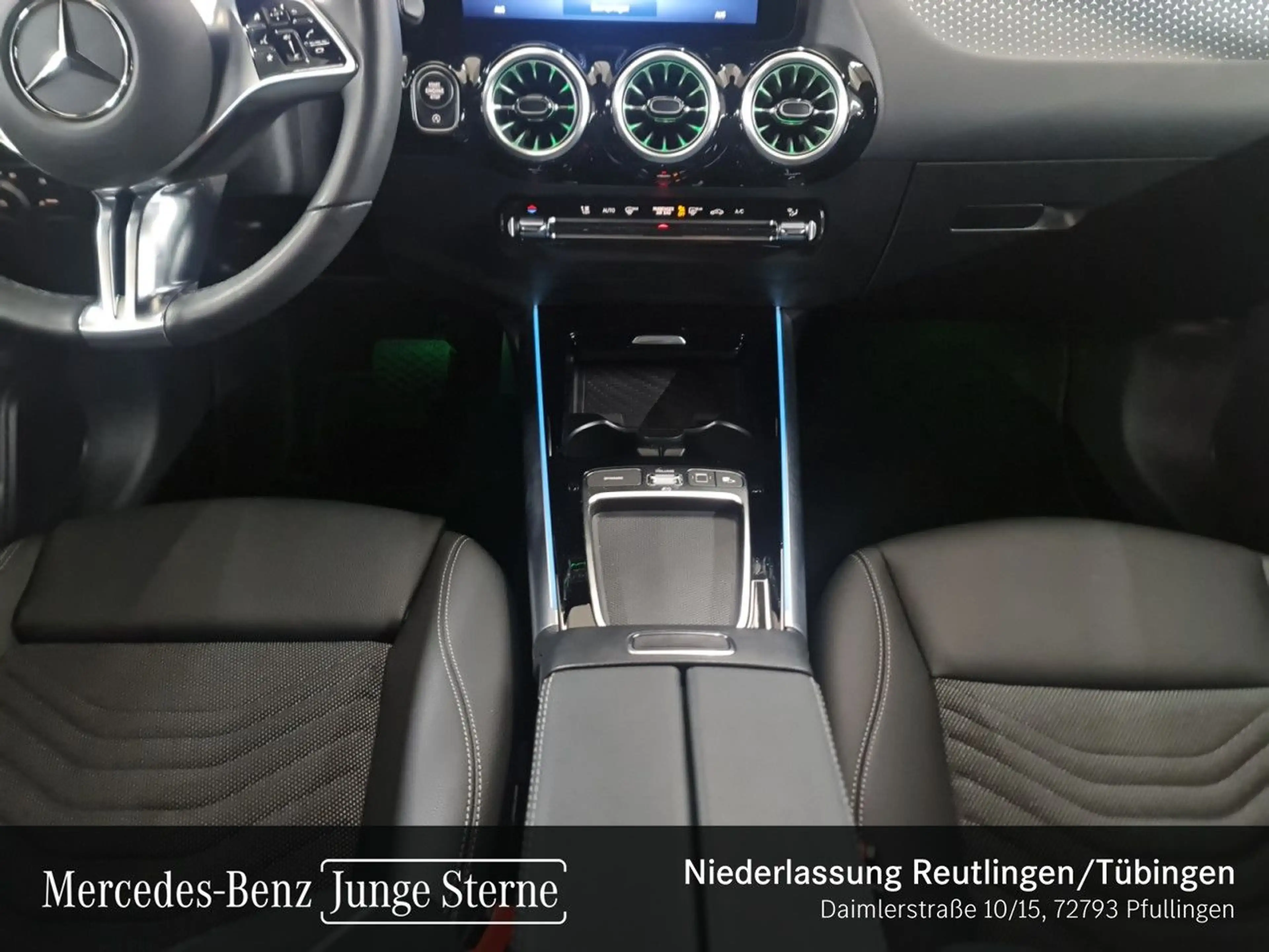 Mercedes-Benz GLA 220 d 4M PROGRESSIVE+MULTIBEAM+KAMERA+TOTW+8G — photo 15