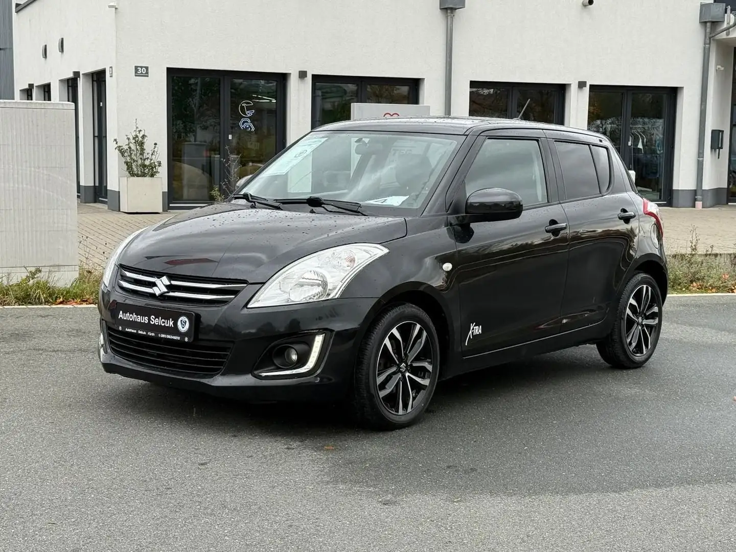 Suzuki Swift Club *Leder*Klima.*LED* Schwarz - 2