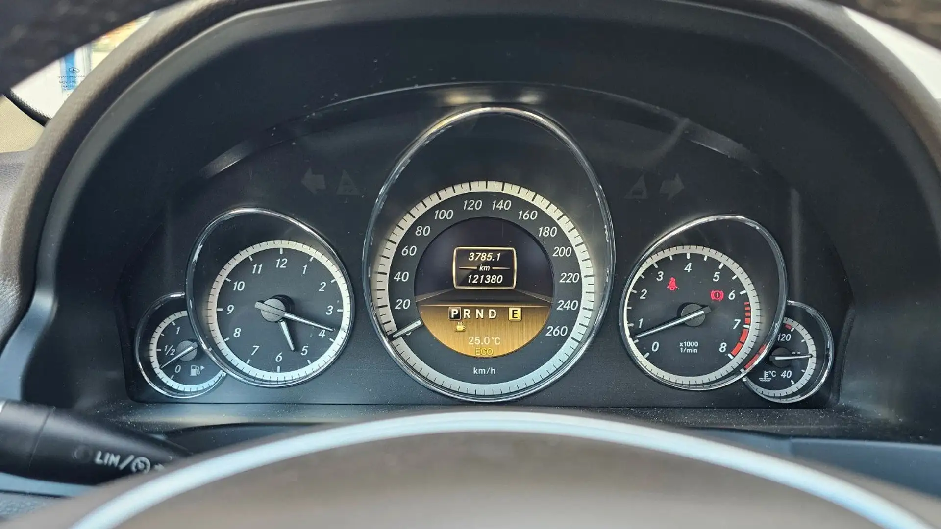 Mercedes-Benz E 300 CGI Coupe BE Navi Klima PDC AMG Azul - 2