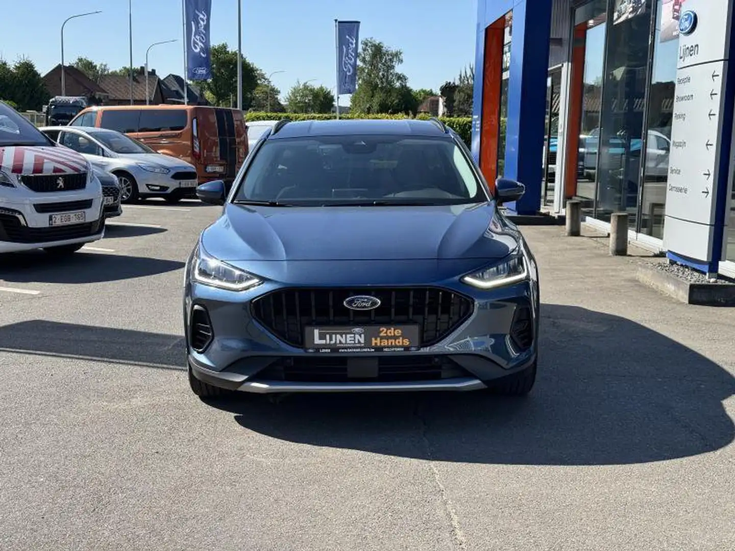 Ford Focus Clipper MHEV Active - Automaat Blauw - 2