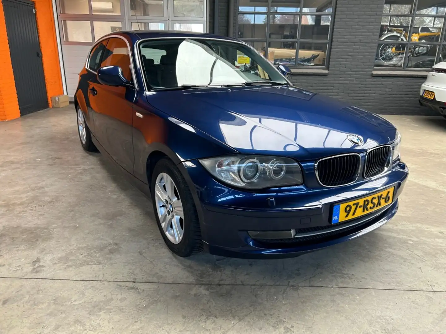 BMW 116I EFFDYN.BNSL.UED Albastru - 2