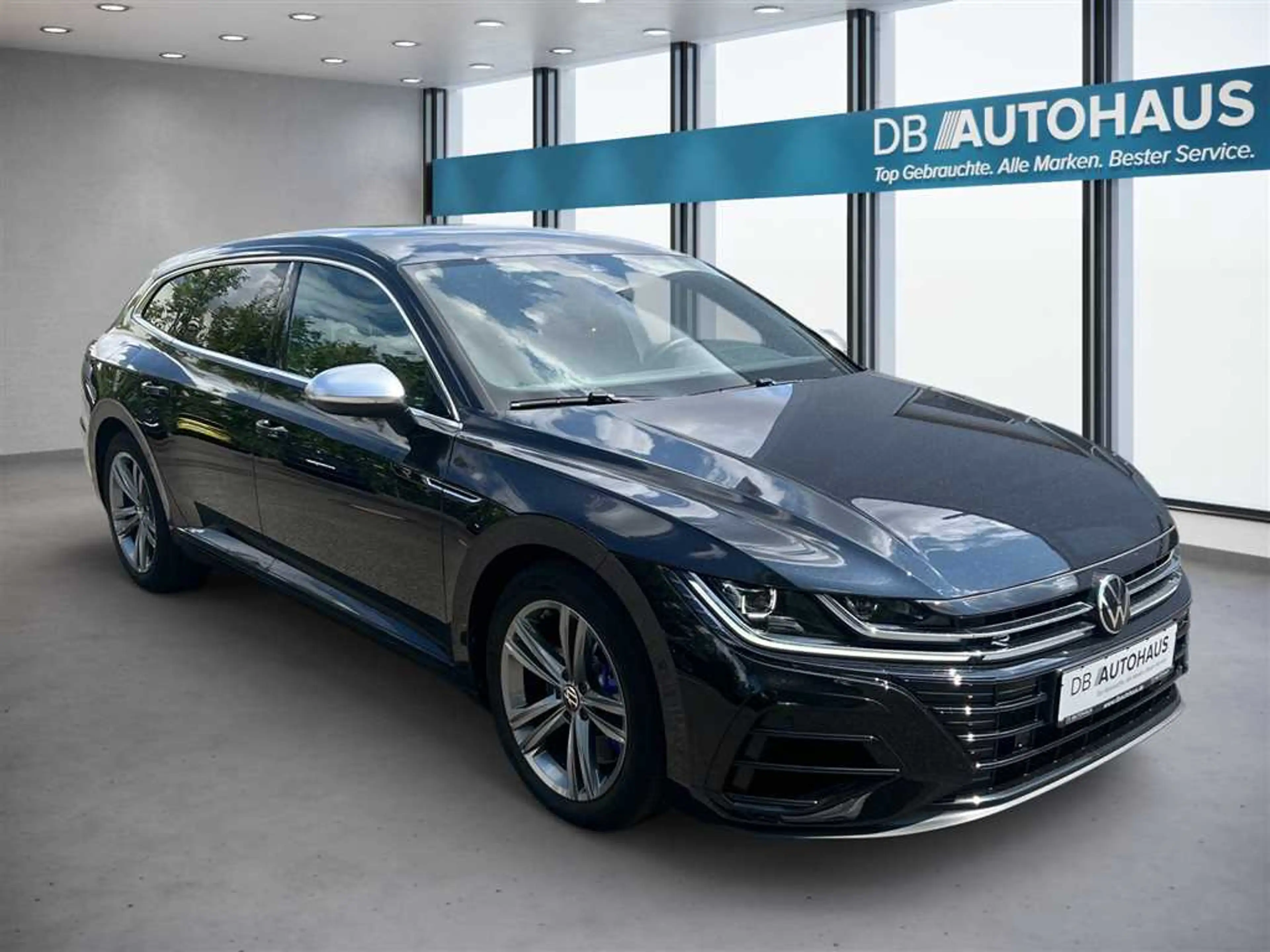 Volkswagen Arteon Shooting Brake R 2.0 TSI DSG 4MOTION — photo 2