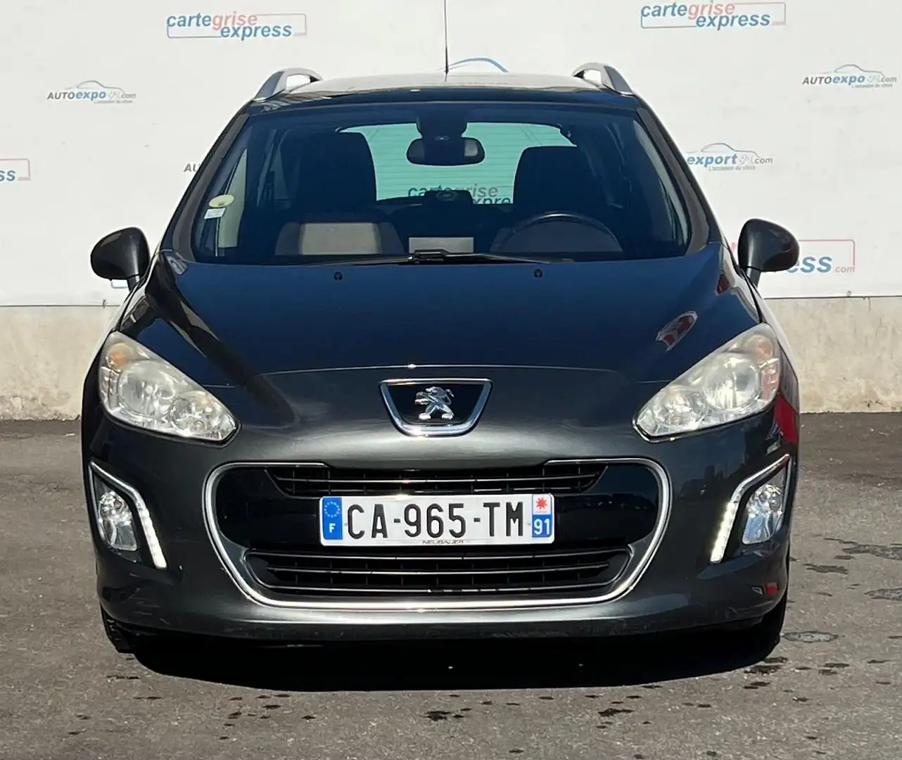 Peugeot 308 1.6 E-HDI112 FAP BUSINESS PACK Gris - 2