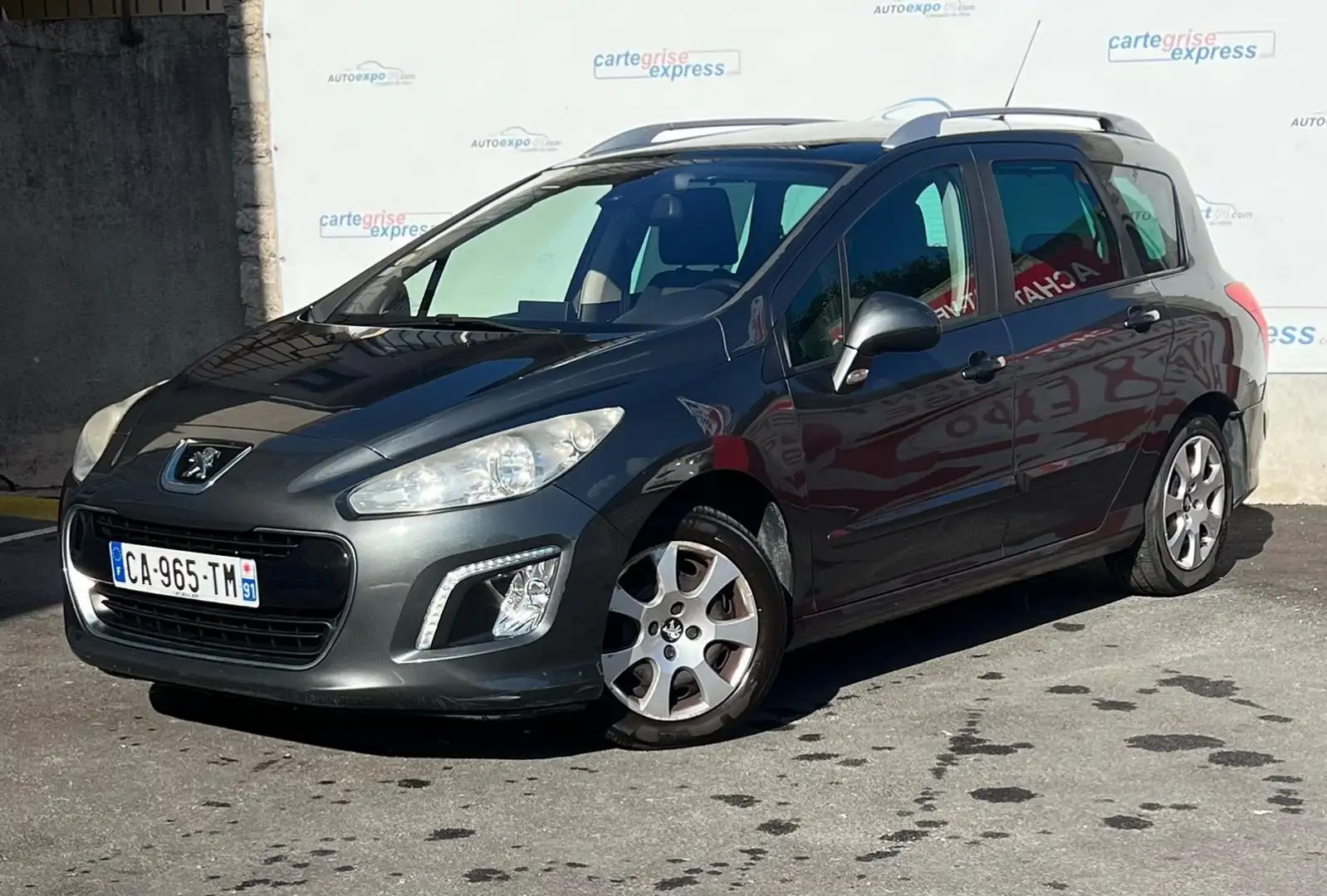 Peugeot 308 1.6 E-HDI112 FAP BUSINESS PACK Gris - 1