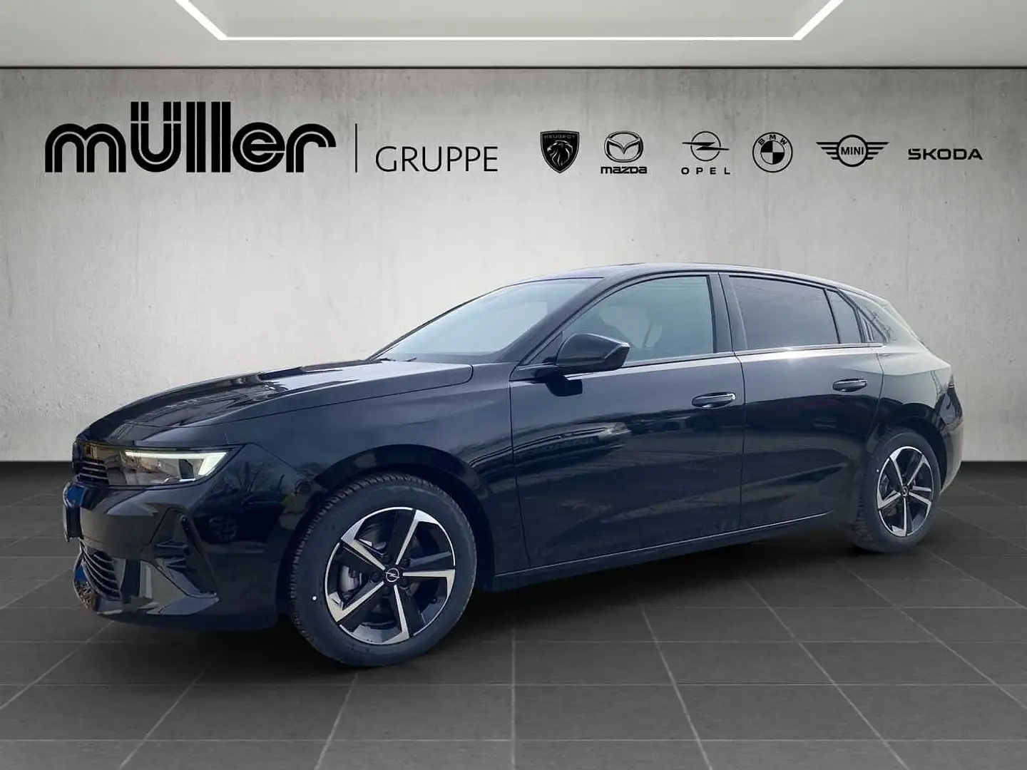 Opel Astra 1.2 Turbo Automatik GS Schwarz - 1