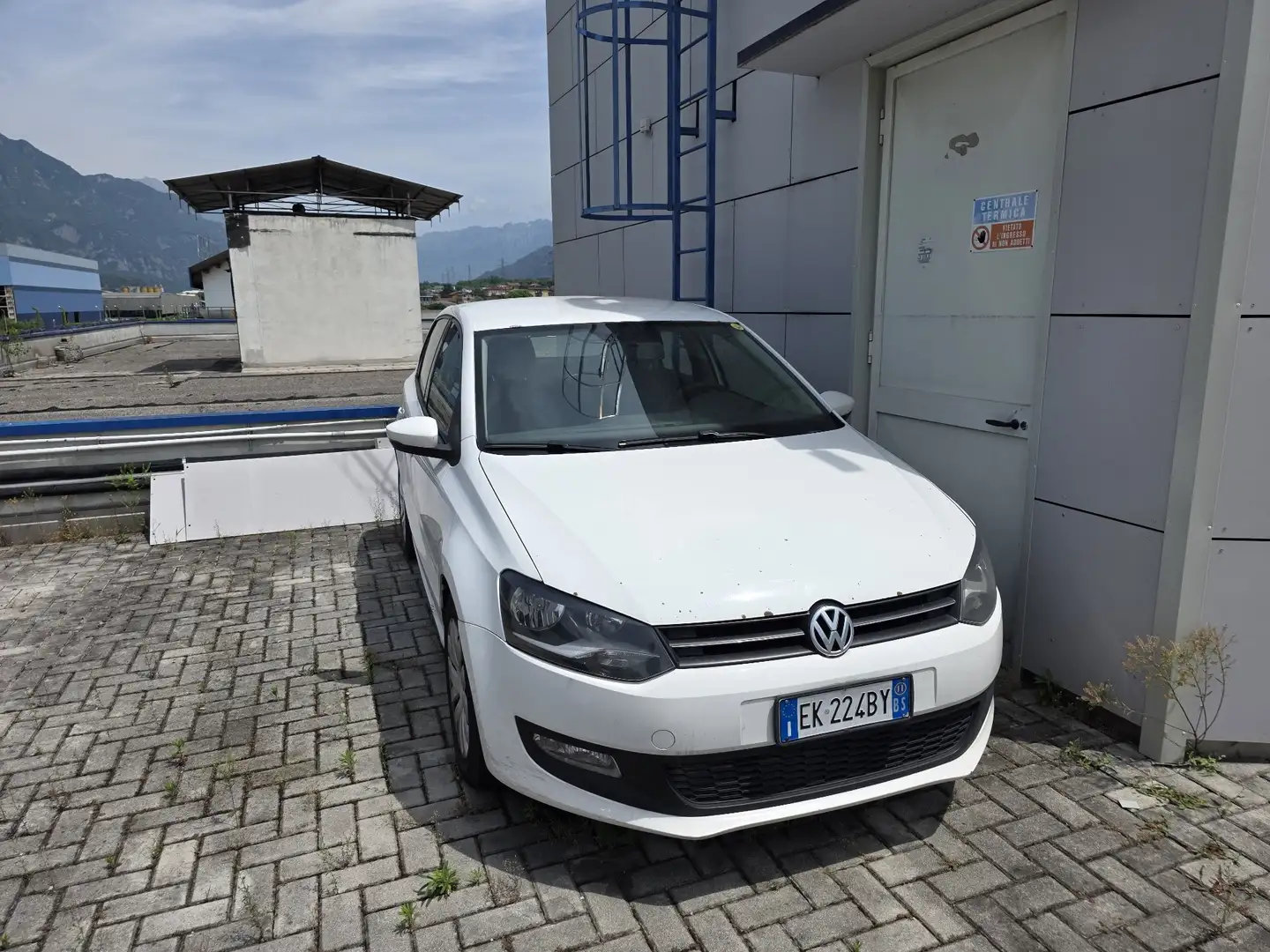 Volkswagen Polo 1.2 tdi Trendline - 1