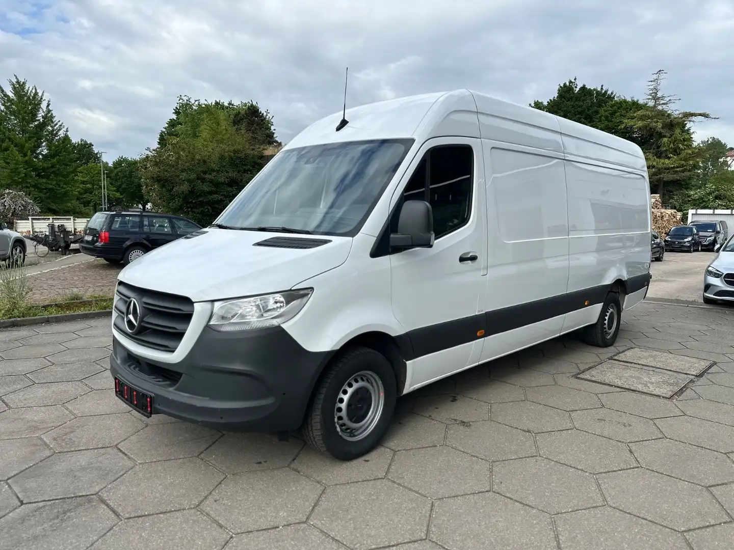 Mercedes-Benz Sprinter 317 MAXI HOCH LANG TRANSPORTER MINIVAN Blanc - 2