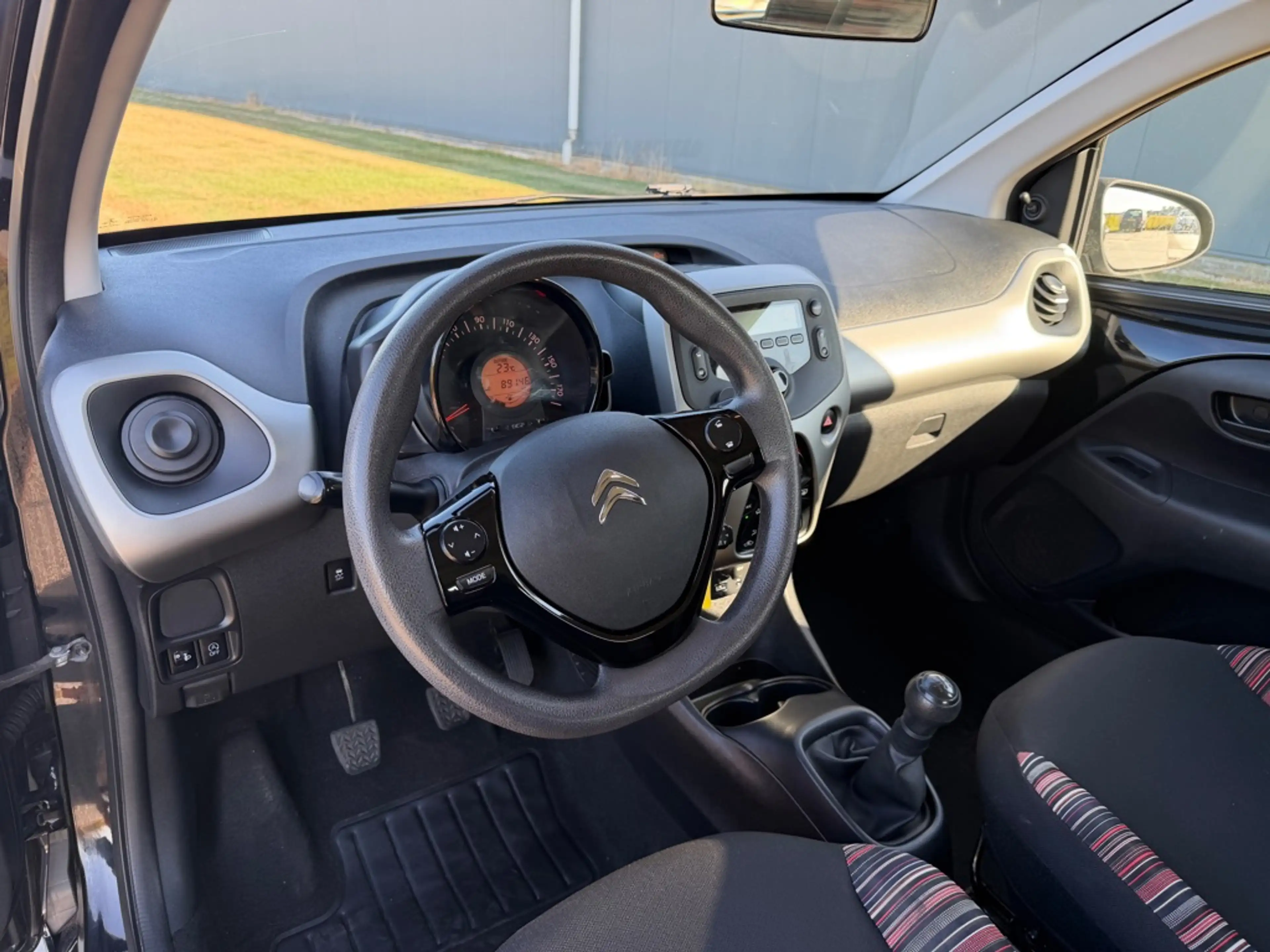 Citroen C1 1.0 e-VTi Feel — photo 7