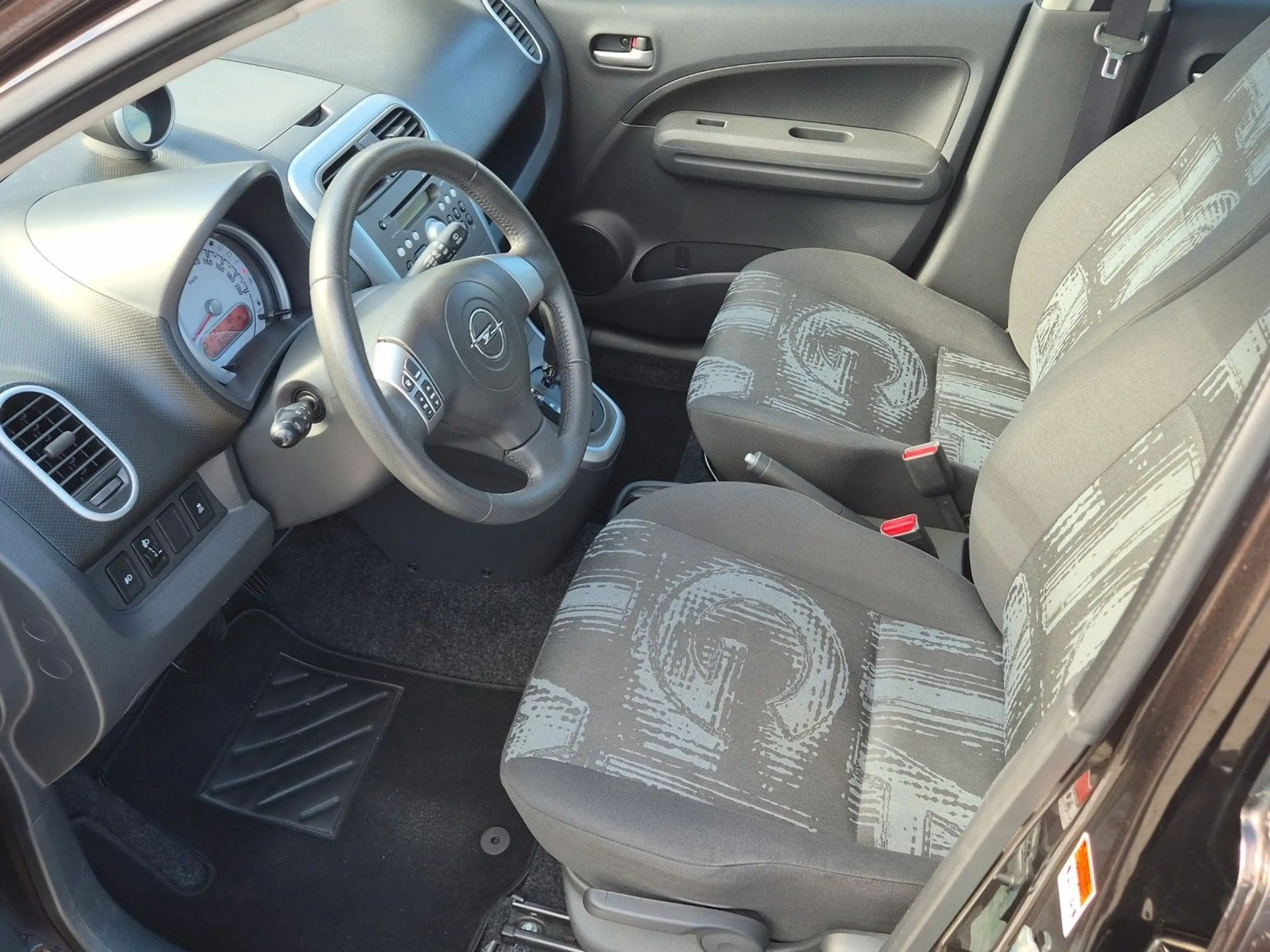Opel Agila B Edition Automatik Klima Tüv 04/2028 — photo 9