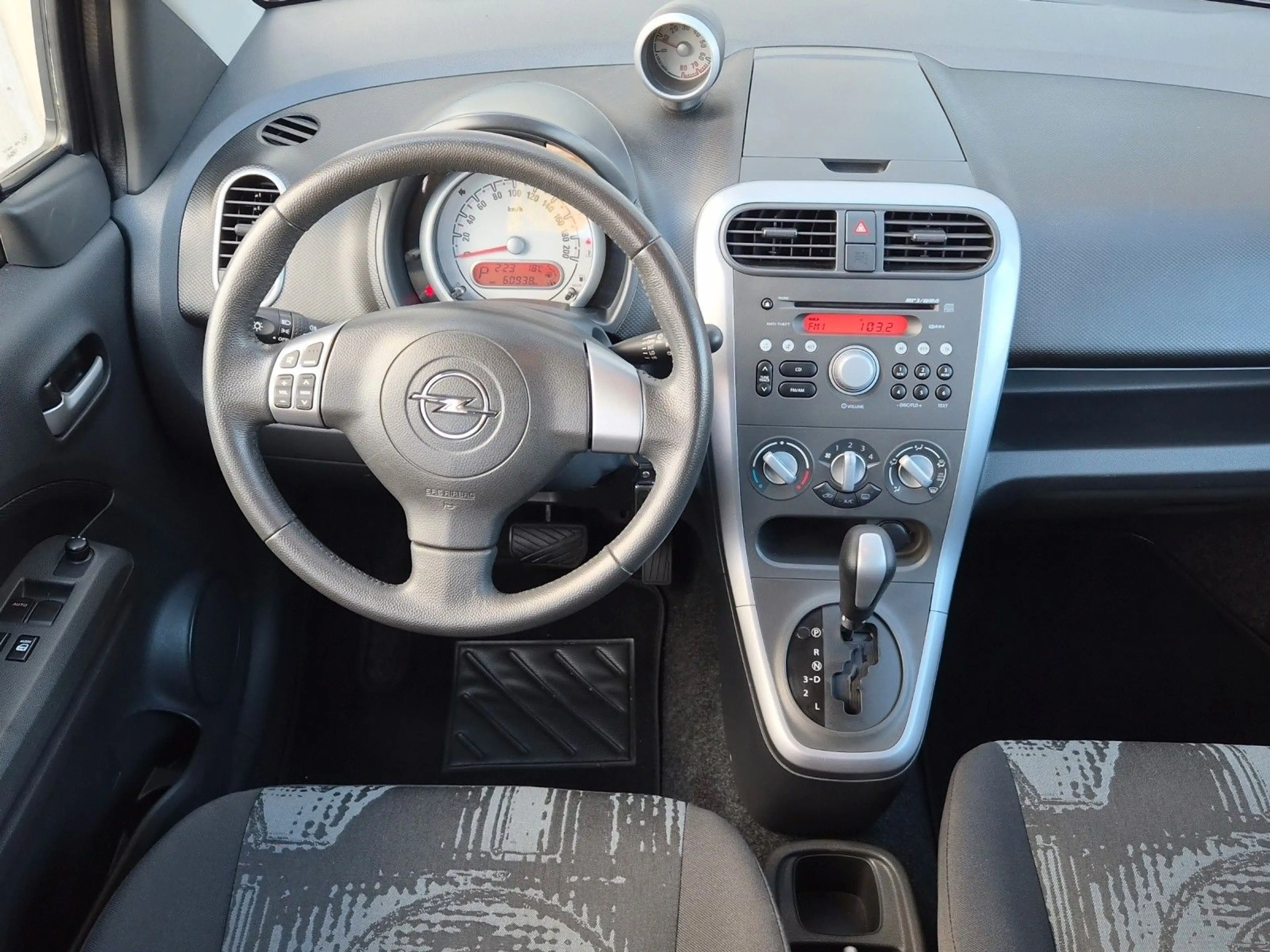 Opel Agila B Edition Automatik Klima Tüv 04/2028 — photo 12
