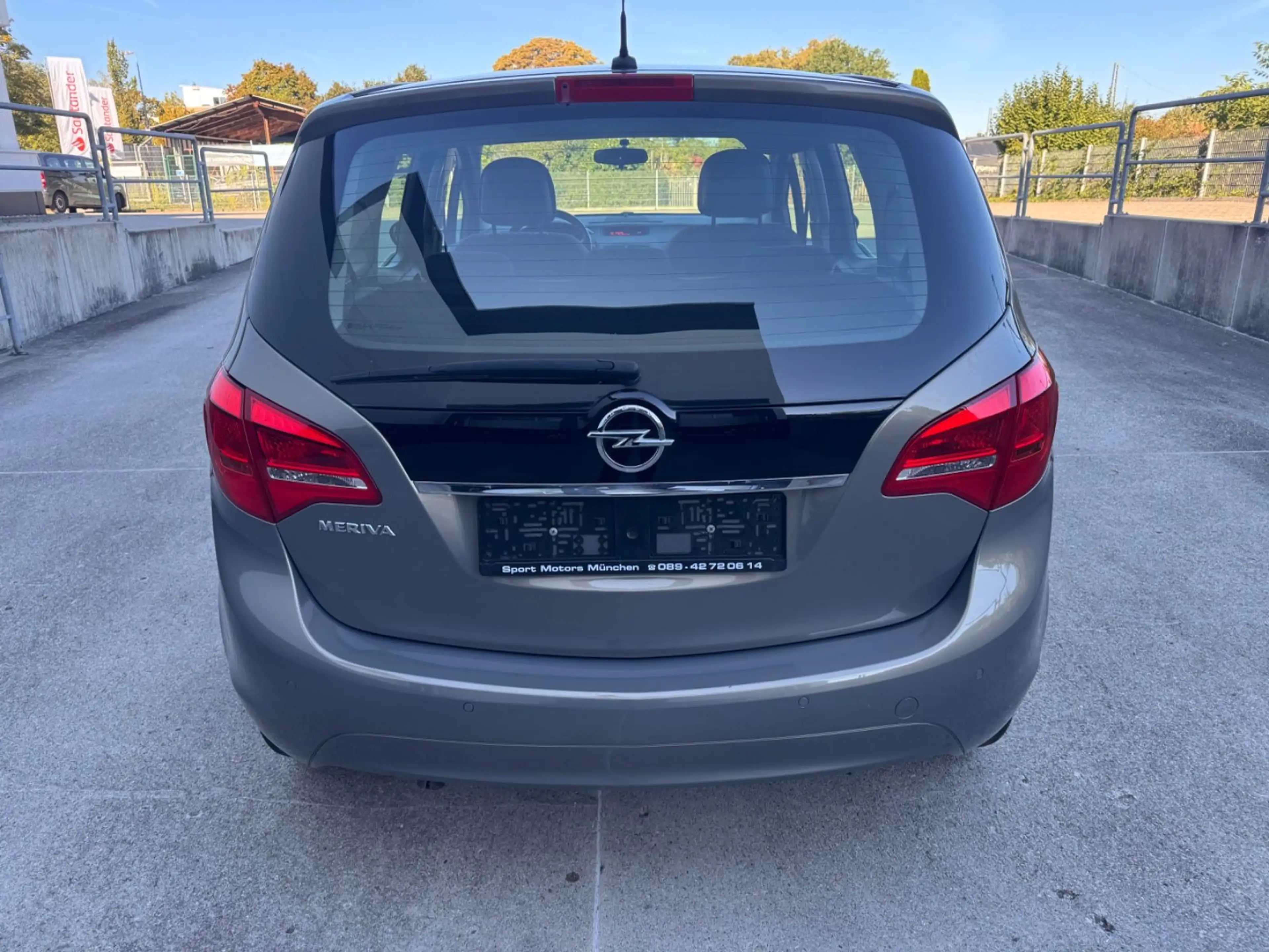 Opel Meriva B 1,4 Active Automatik PDC ALU — photo 4