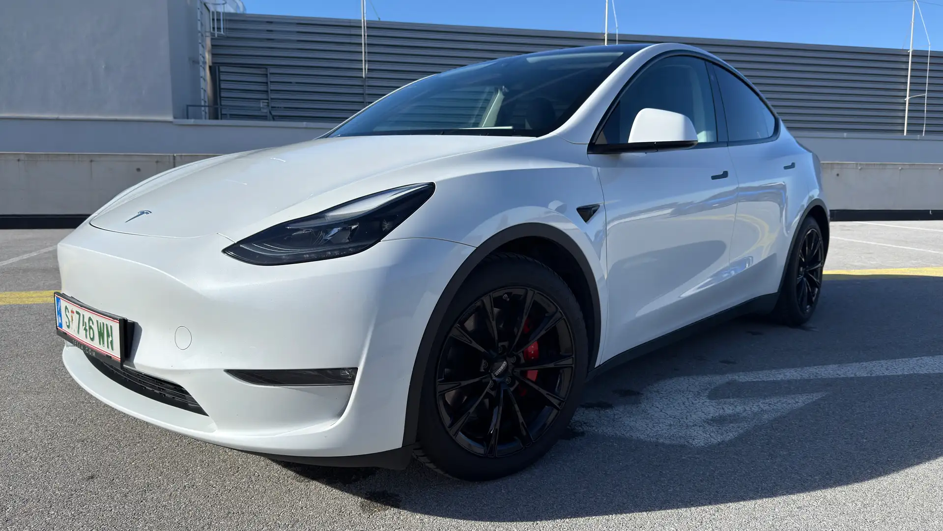Tesla Model Y Performance I Leasingübernahme Weiß - 1