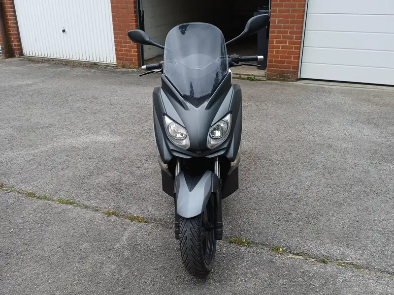 Yamaha XMAX 125 - foto 4