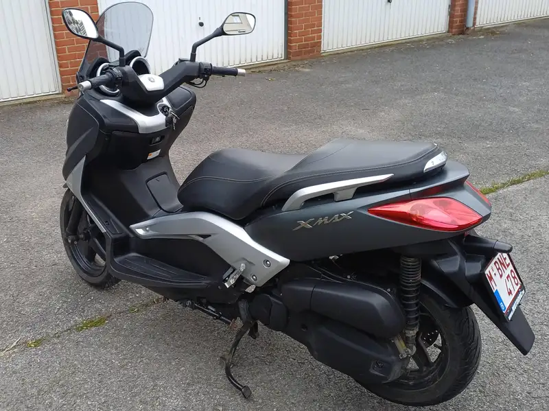 Yamaha XMAX 125 - foto 6