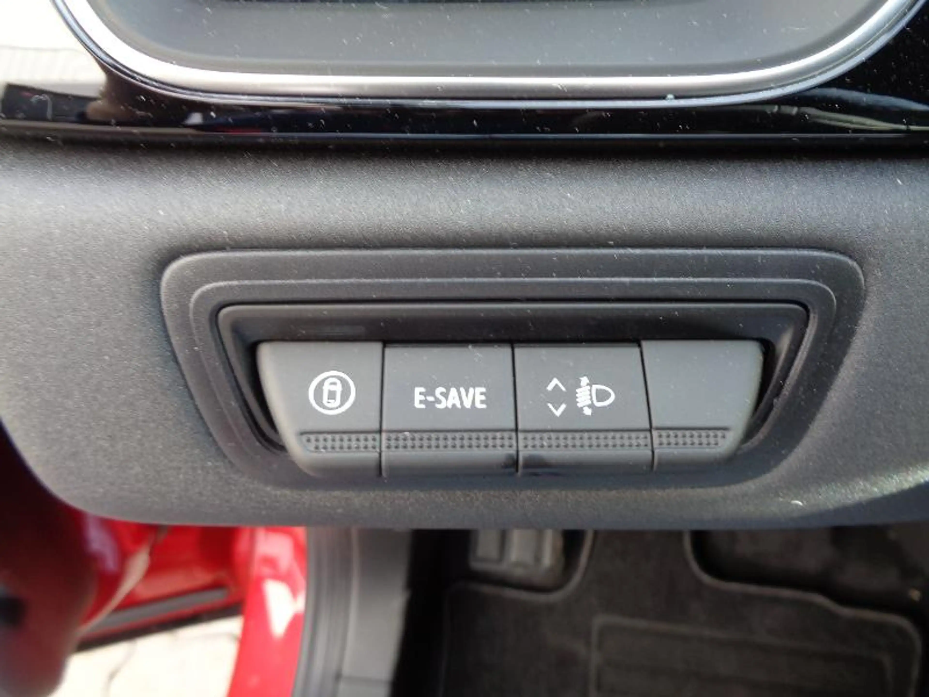 Mitsubishi Grandis Intro Edition 1.8 Hybrid — photo 12