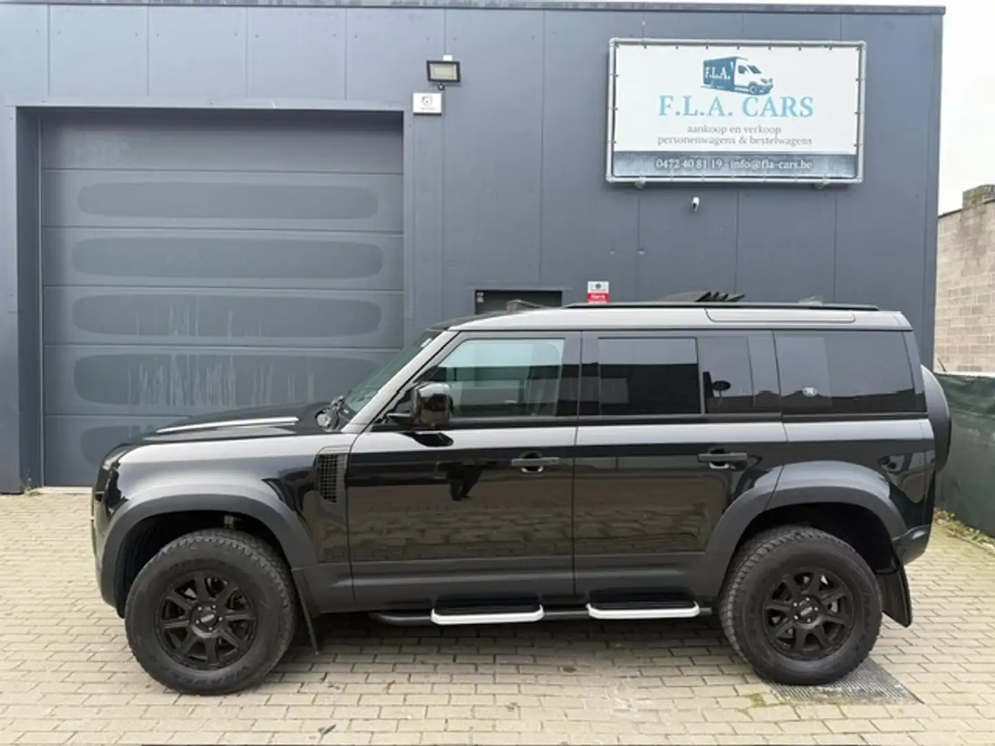 Land Rover Defender Defender 110 D200 X-Dynamic HSE Noir - 2