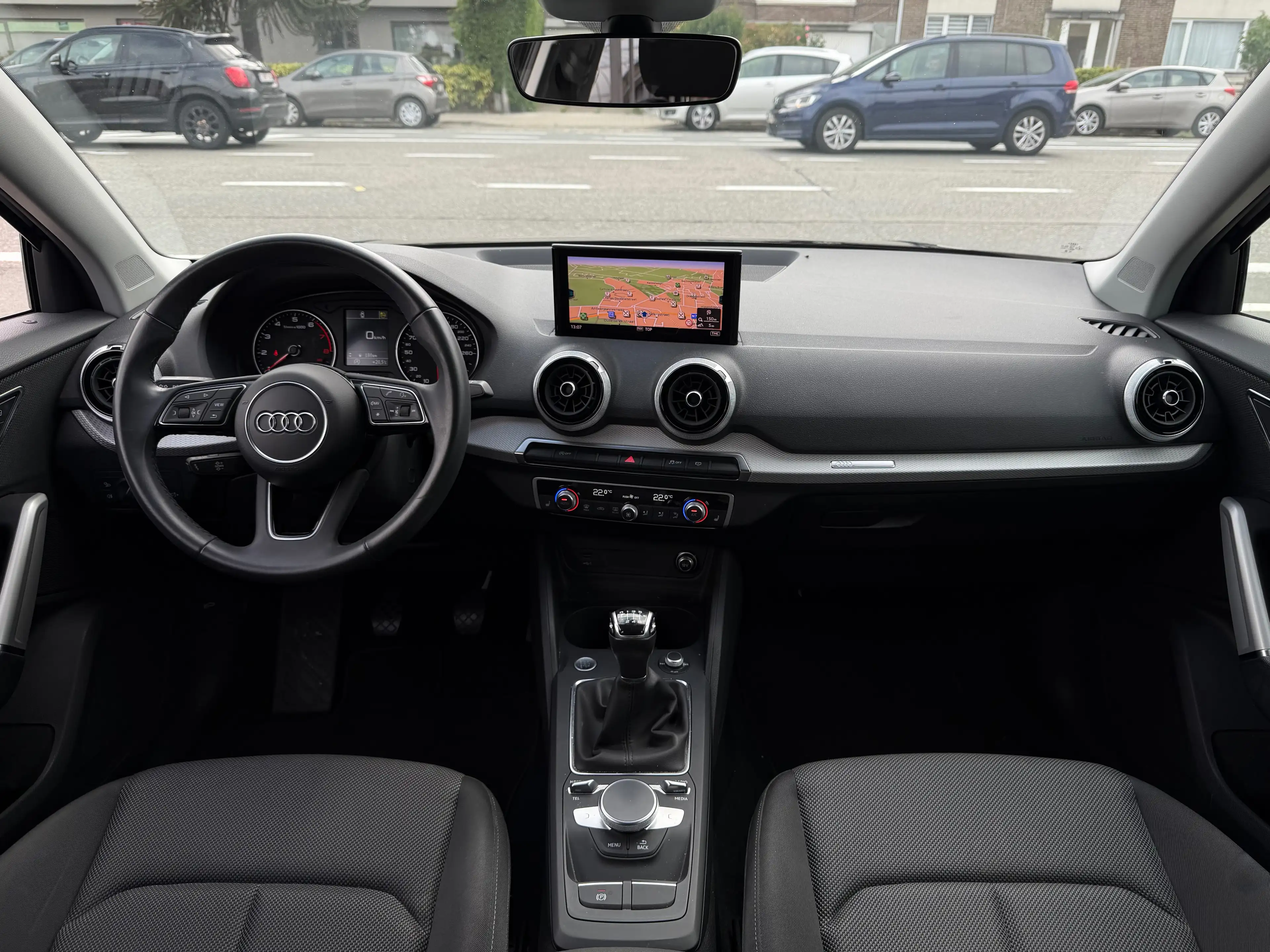 Audi Q2 30TFSI * S line * Garantie — photo 8