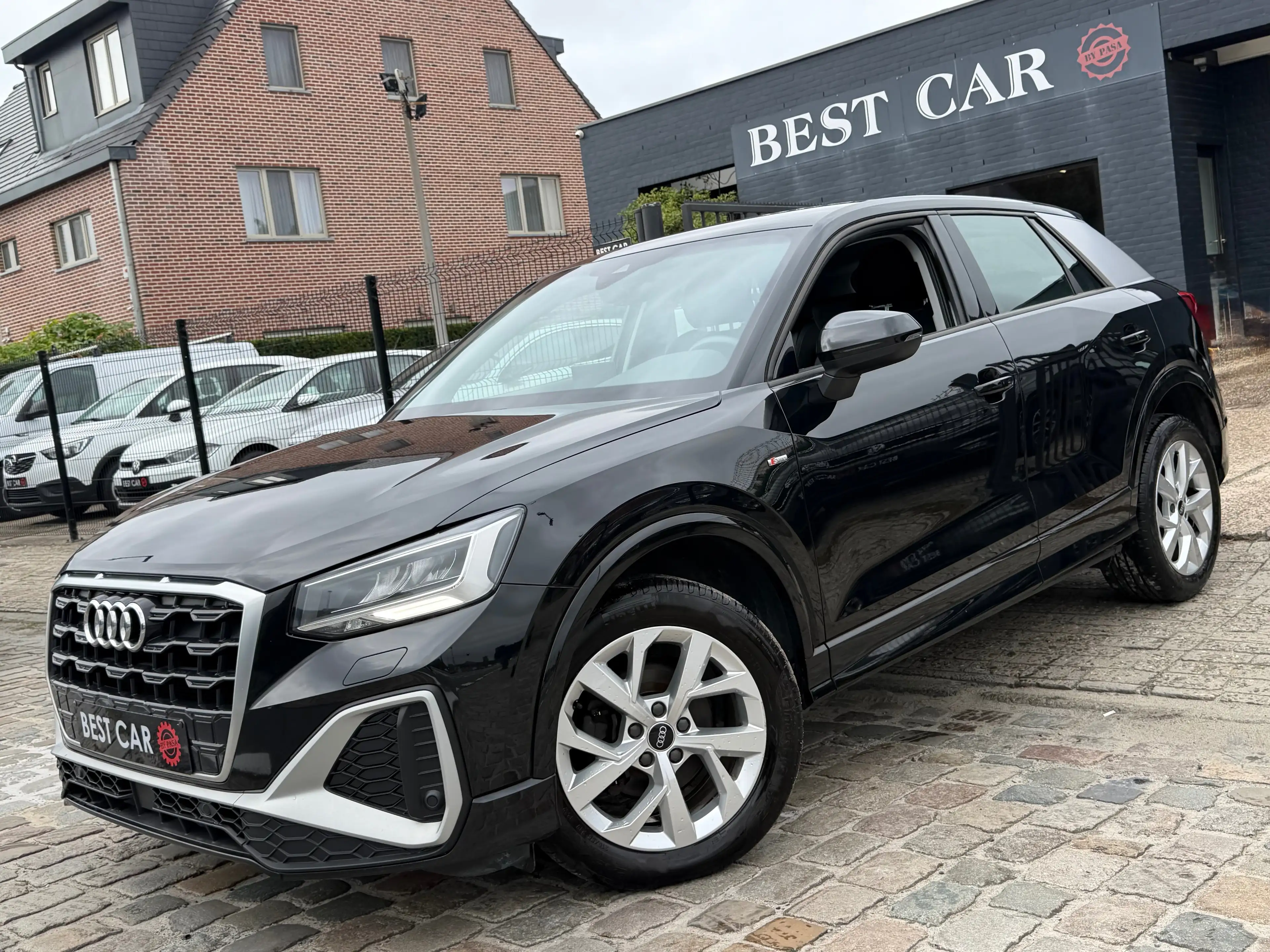 Audi Q2 30TFSI * S line * Garantie