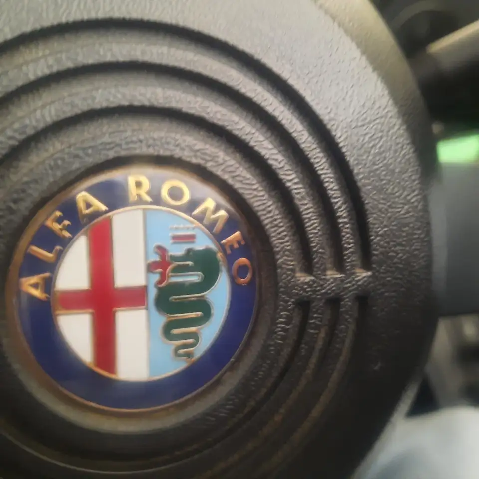 Alfa Romeo Spider 1.6, foto 2