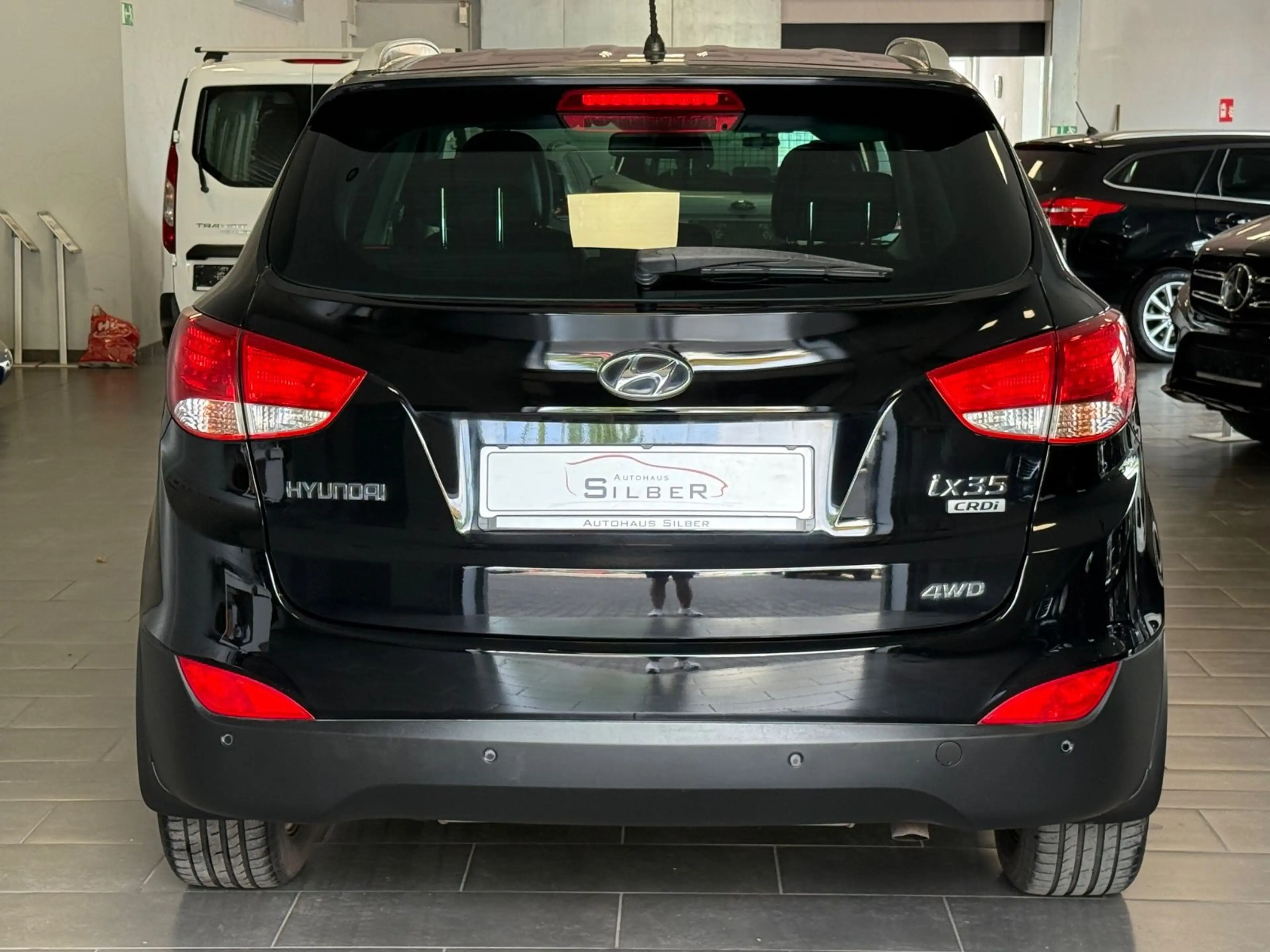 Hyundai iX35 Style AWD Automatik/Sitzheizung/PDC/Leder — photo 6