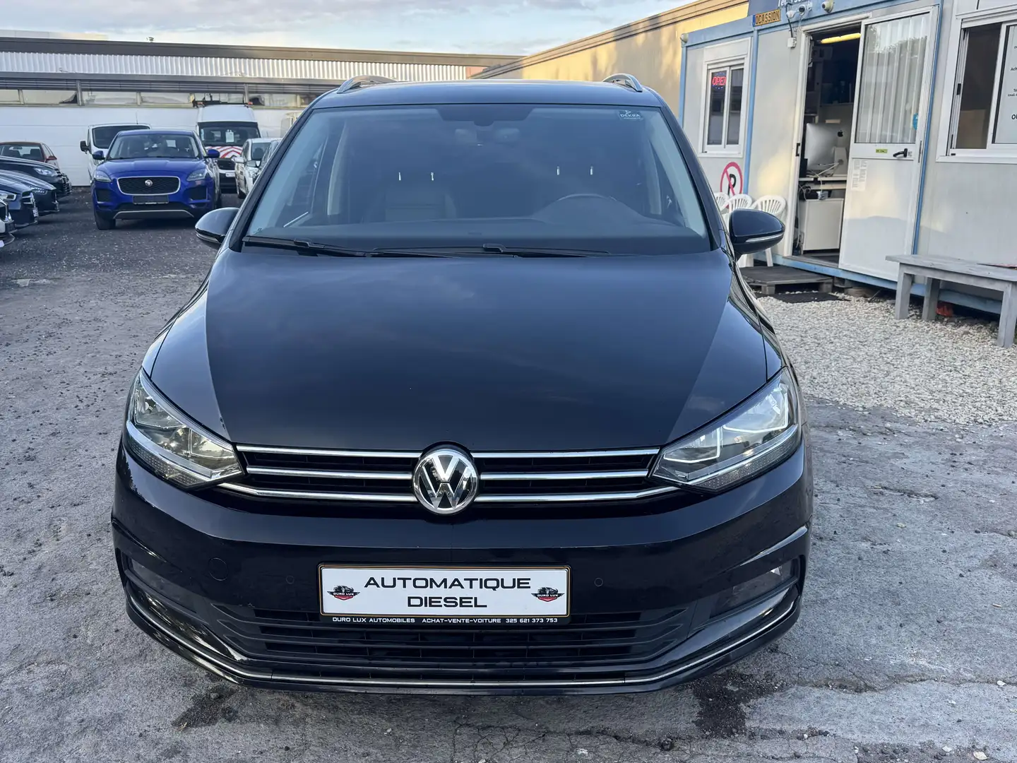Volkswagen Touran 2.0 TDI DSG Highline. 1-prop , tva récupère Gris - 2