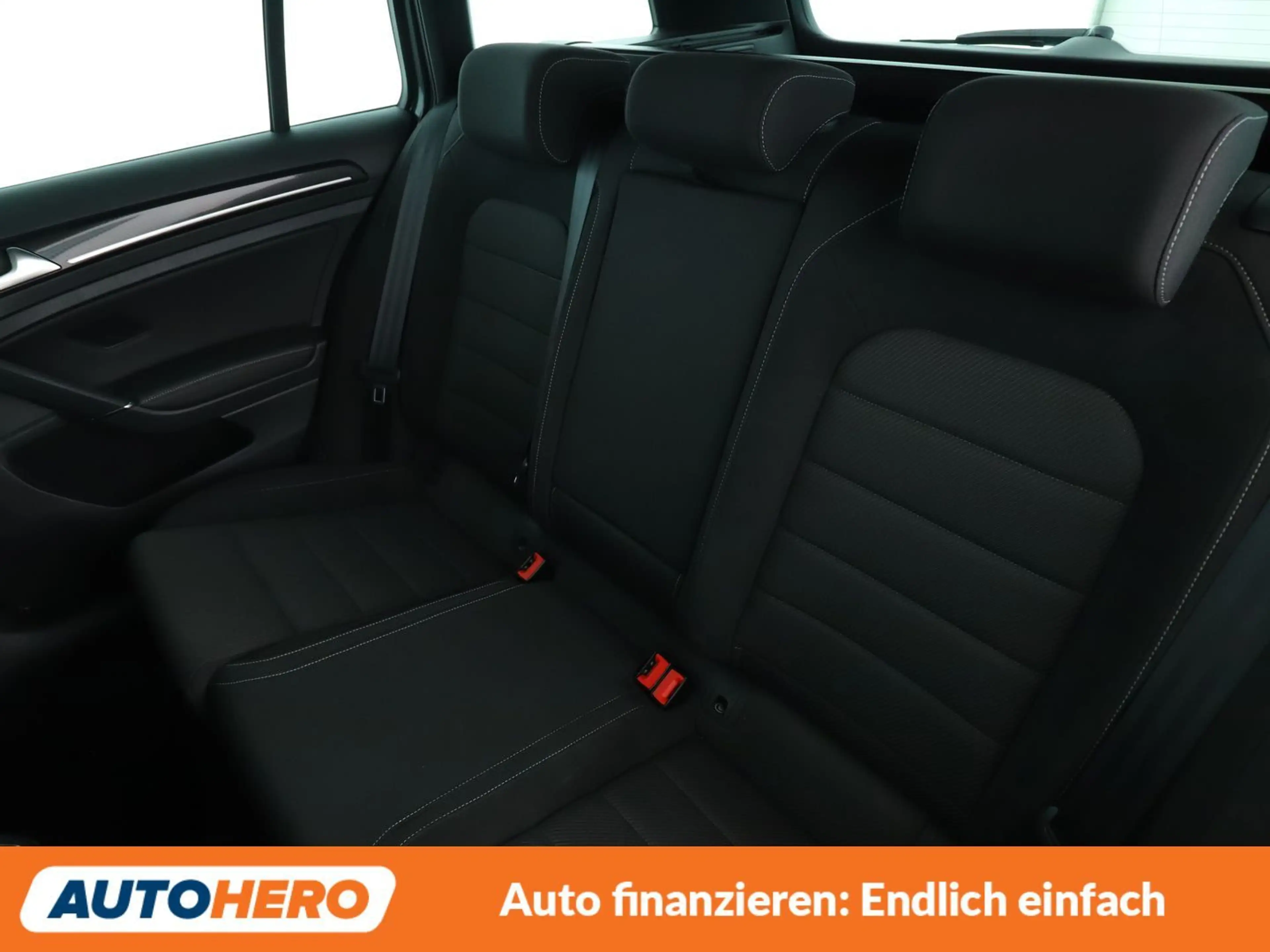 Volkswagen Golf GTI 2.0 TSI R 4Motion BMT Aut.*NAVI*LED*ACC* — photo 14