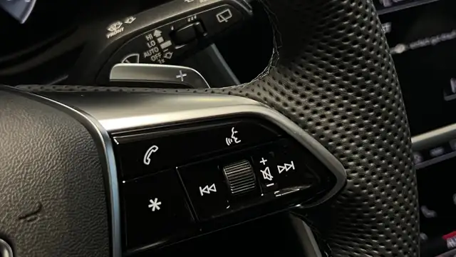 Audi A6 Avant 40TDI quattro s-line ACC AHK Matrix Virtual Ansicht 10