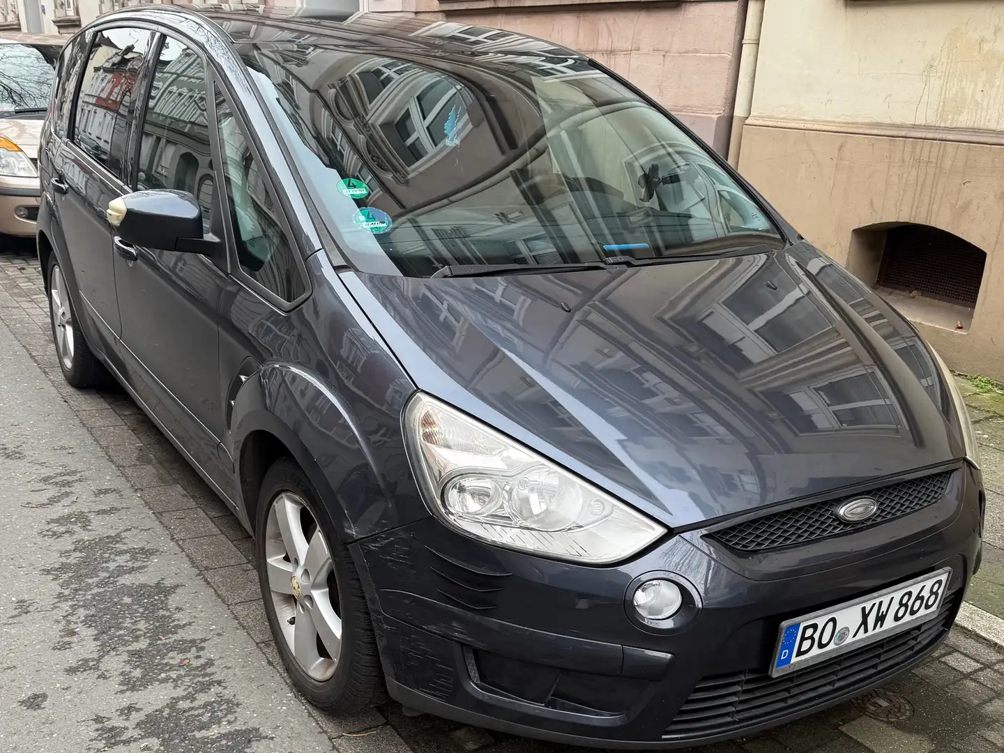 Ford S-Max 2.0 TDCi DPF Ambiente Šedá - 2