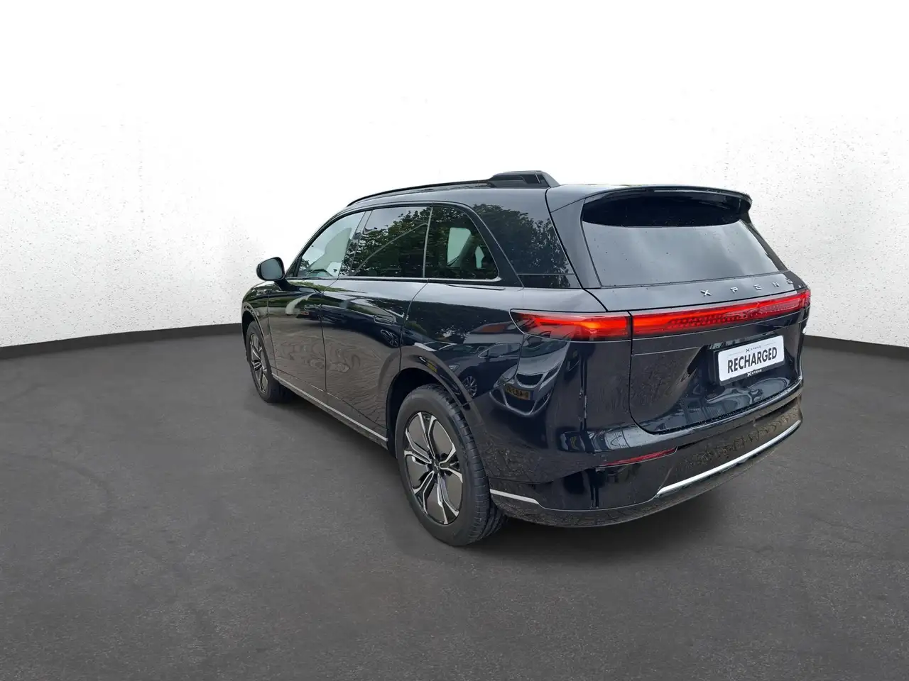 Xpeng G9 2023