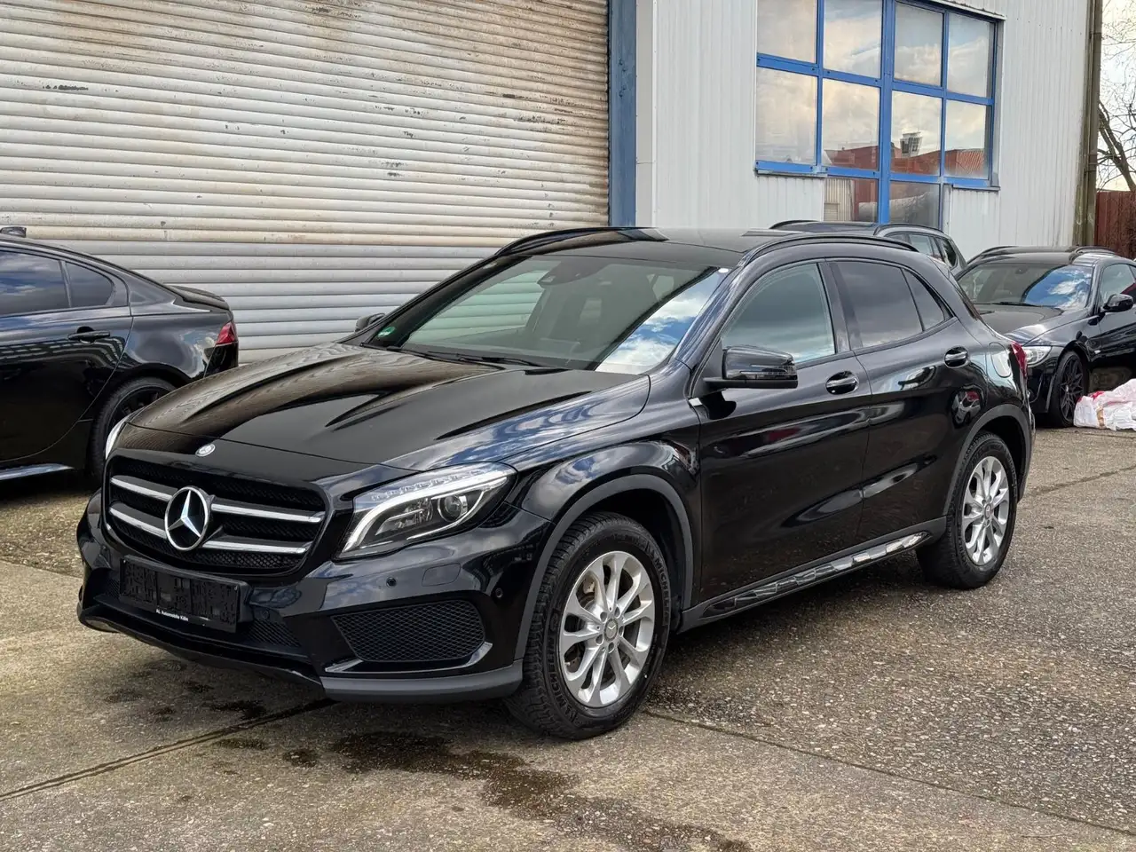 Mercedes-Benz GLA 220