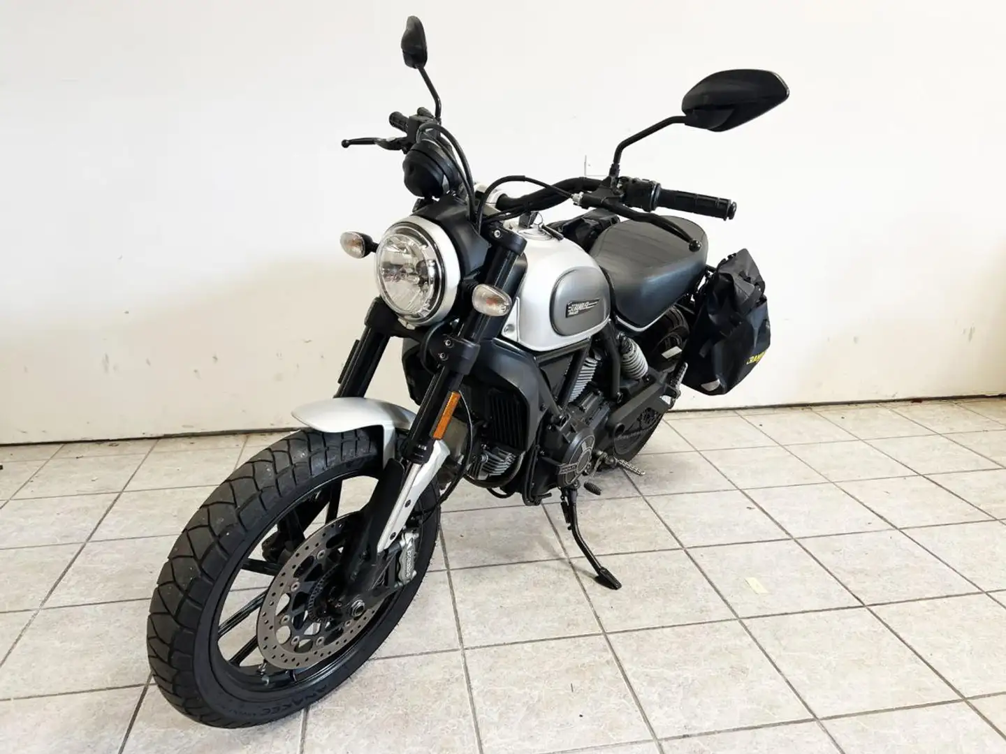 Ducati Scrambler Icon Gray Gris - 2
