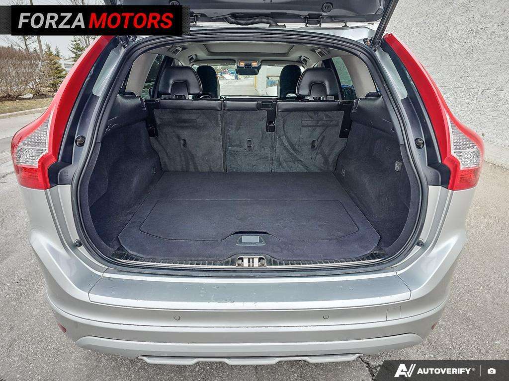 2016 Volvo XC60 T5 SE Premier | CERTIFIED thumb 11