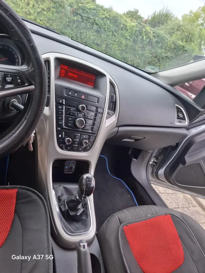 Opel Astra 2.0 OPC Touring, foto 4