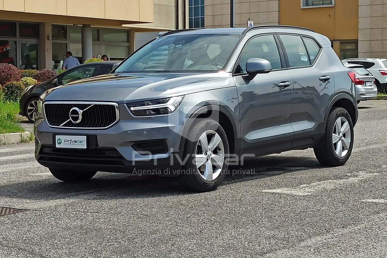 Volvo XC40 XC40 D3 Geartronic Business KM CERTIFICATI Grigio - 1